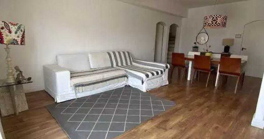 Cobertura com 3 dormitórios à venda, 263 m² por R$ 905.000,00 - Pitangueiras - Guarujá/SP
