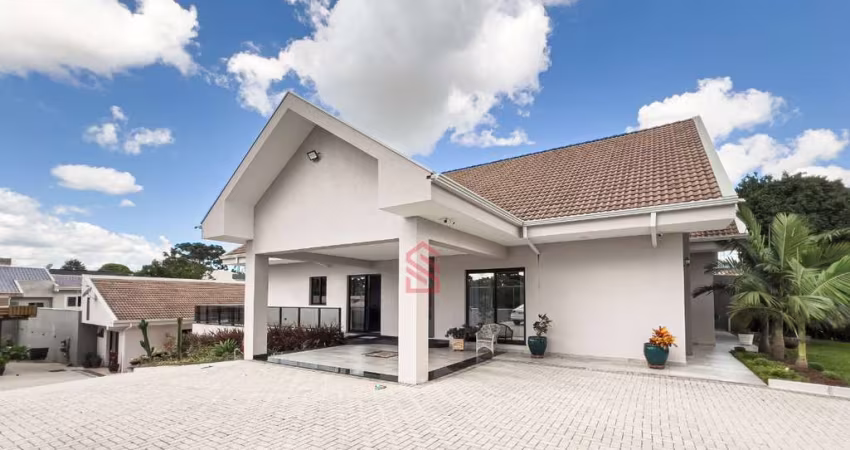 Casa  à venda em Santa Felicidade em terreno grande veja vídeo no  site Sobiech