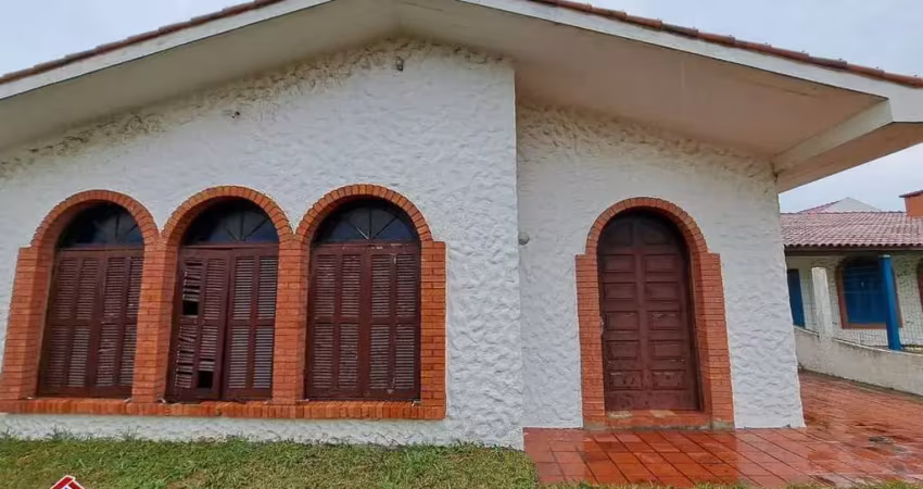 C202 - residência com 03 suítes próximo ao mar em santa terezinha