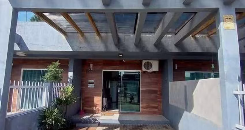 G1031 - Ótimo geminado em excelente localização no Centro de Imbé
