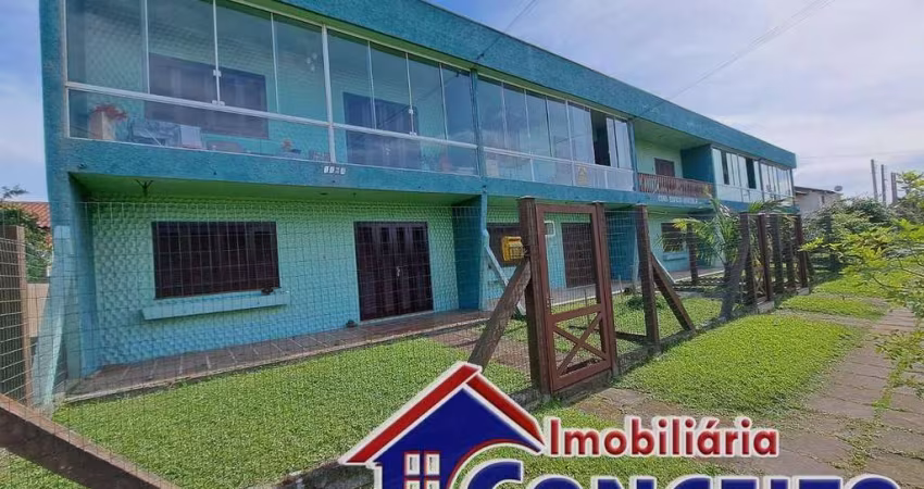 AP1004 - Ótimo apartamento composto de 02 dormitórios no Centro de Imbé
