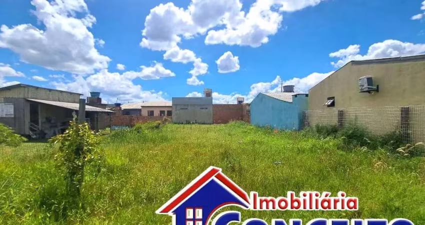 T64 - ótimo terreno medindo 280m² a 200 metros do mar