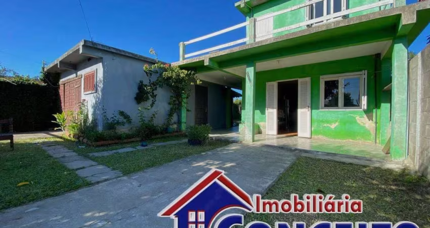 C124 - Residência com anexo em ótima localização