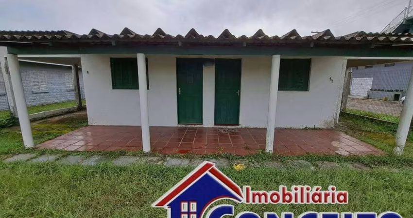C143 - Ótima residência em excelente localização na Avenida Paraguassú