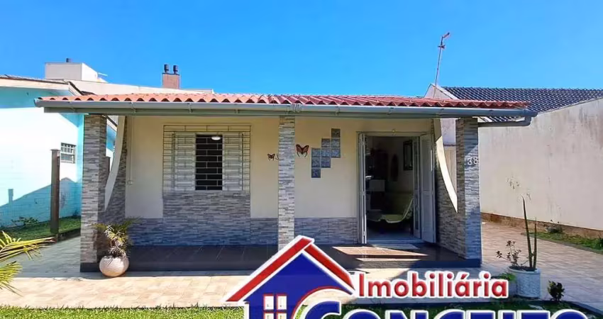 C457 - excelente residência a 350 metros do mar em ótima localização
