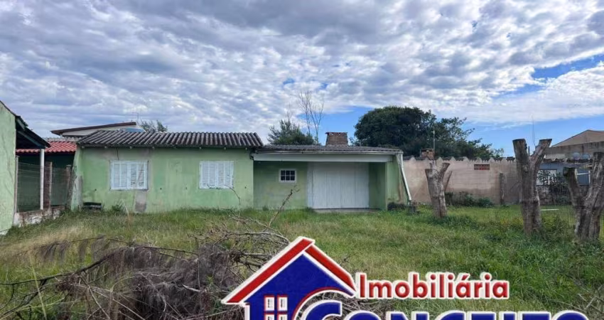 C587 - Residência localizada a 400 metros do mar no balneário Ipiranga