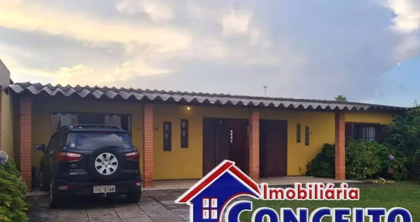C1005 - Residência de alvenaria localizada no Centro de Imbé