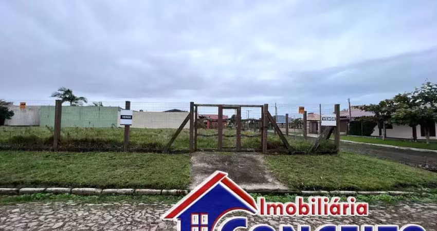 T274 - excelente lote medindo 517m² a 300 metros do mar