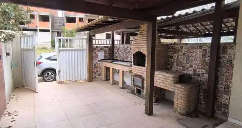 Casa com 2 quartos à venda no Rio Do Limão, Araruama 