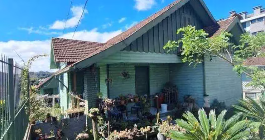 Casa com 4 dormitórios para alugar  - centro - canela/rs