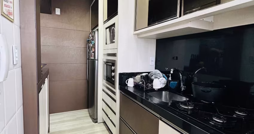 Lindo apartamento mobiliado de 3 dormitórios, bairro Comerciário-Criciúma