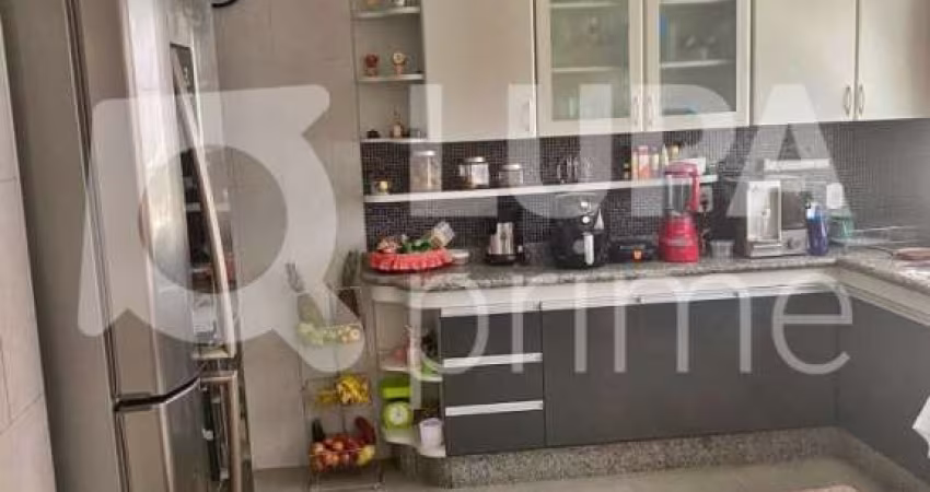 SOBRADO COM 3 QUARTOS E 2 VAGAS DE GARAGEM PARA VENDA, VILA MEDEIROS, SÃO PAULO