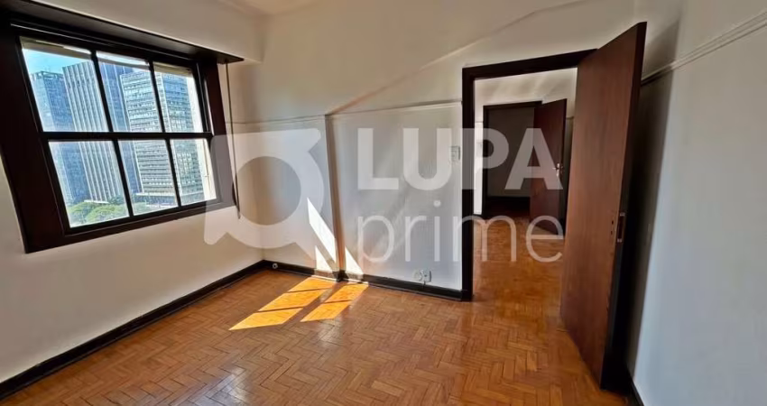 SALA COMERCIAL COM 65M²À VENDA NA BELA VISTA