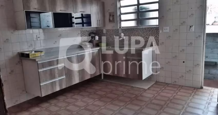Casa com 2 quartos para venda, água fria, são paulo