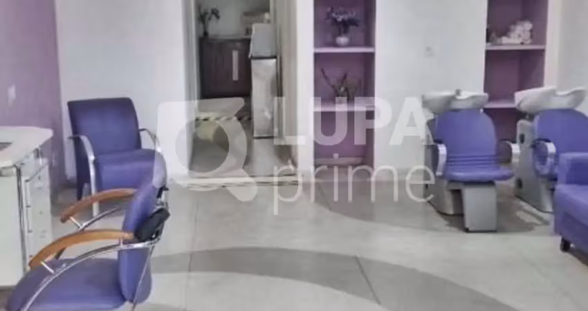 Sala comercial com 3 salas para alugar na Rua Alfredo Pujol, 148, Santana, São Paulo