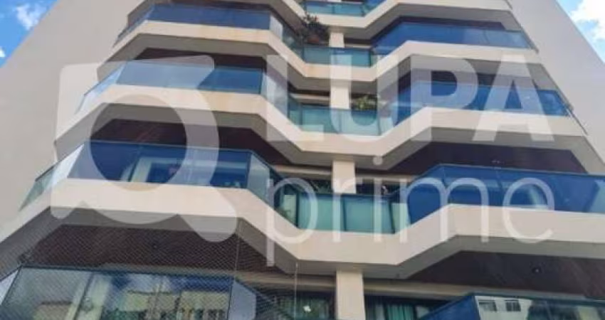 Apartamento com 3 dormitórios sendo suítes á venda em Santana
