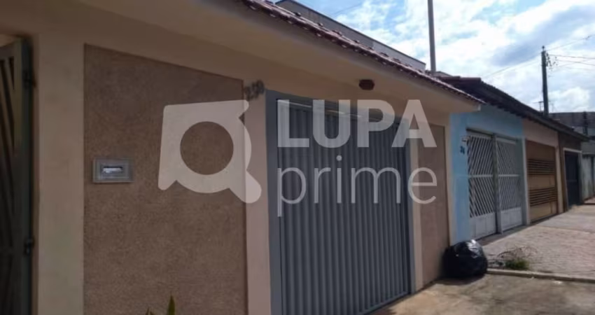 Casa Térrea com 2 dormitórios á venda na Bortolandia