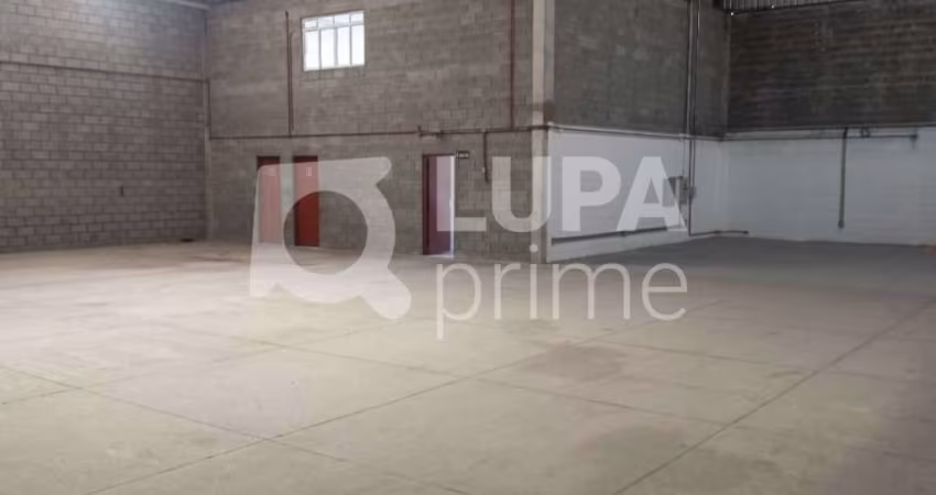 Galpão com 922 metros para locação na Vila São Rafael