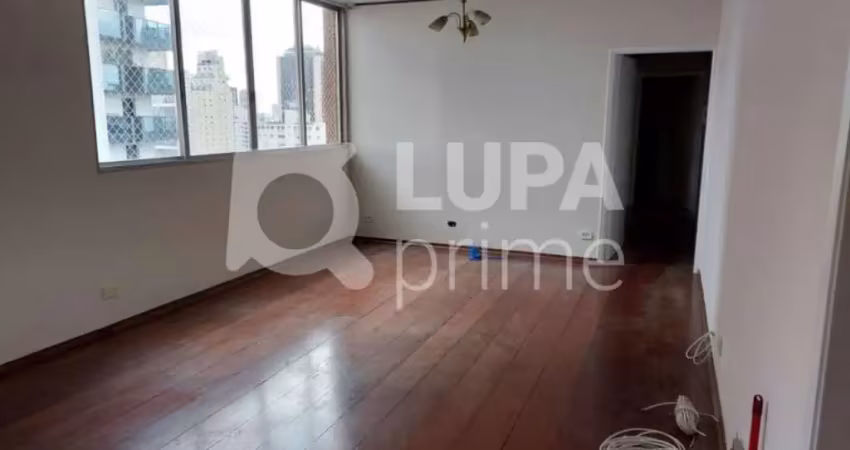 Apartamento com 3 dormitórios (1 suíte) à venda em santana