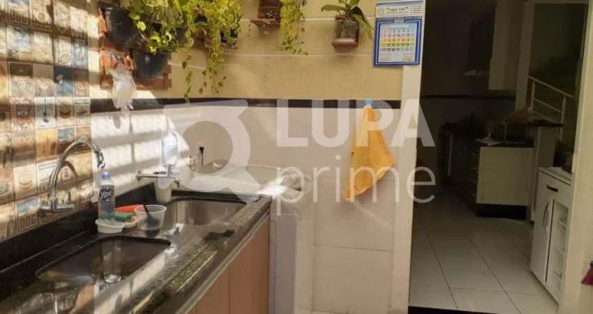 Sobrado com 2 dormitórios sendo 2 suítes á venda Vila Dom Pedro li São Paulo