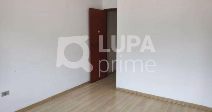 Apartamento com 3 dormitórios á venda na Vila Pauliceia