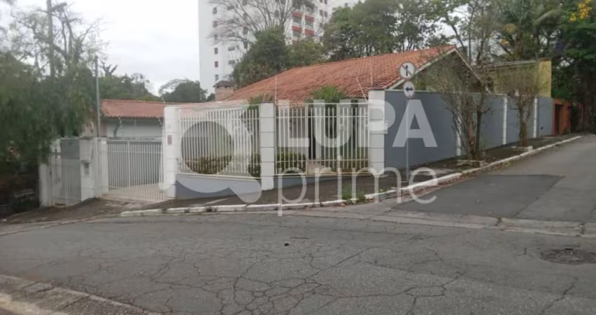 Casa térrea com 3 dormitórios de 370m² para Locação, no Jardim Floresta