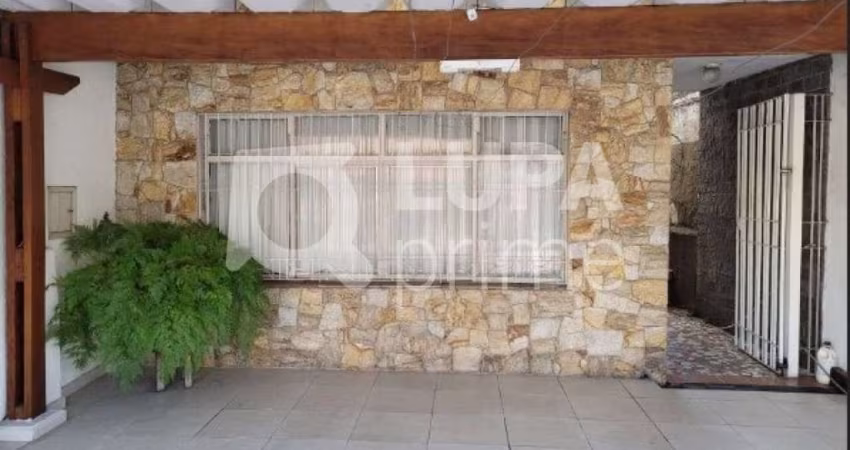 Sobrado com 3 dormitórios á venda no Jardim Brasil