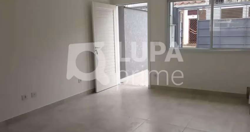 Sobrado com 2 dormitórios sendo 2 suítes  à venda na parada inglesa