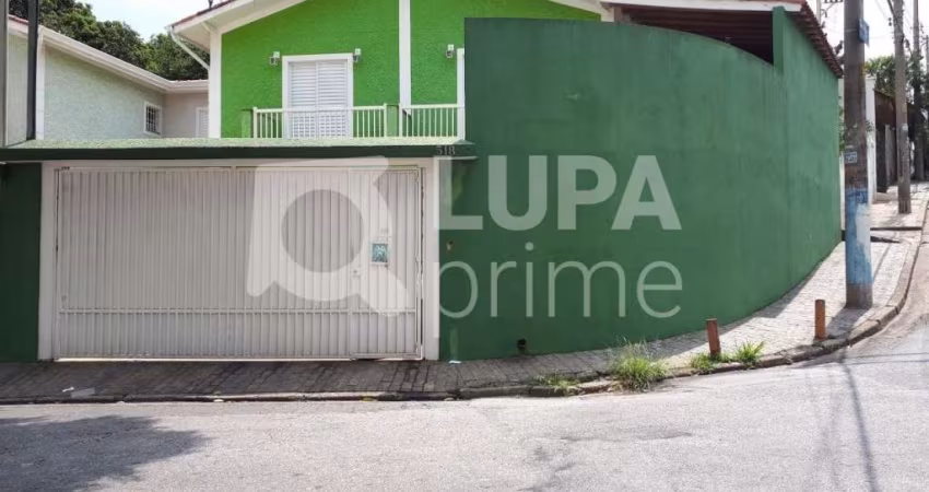 Sobrado com 3 dormitórios sendo 1 suítes á venda no Imirim