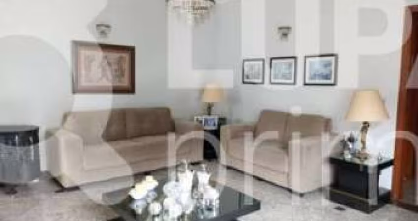 Casa Térrea com 3 dormitório à venda no Jardim França