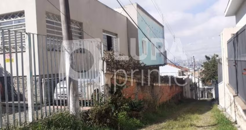 Sobrado com 6 dormitórios sendo 2 suítes á venda no Jardim São Paulo