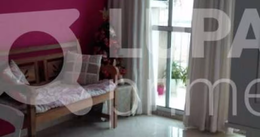 Apartamento com 2 dormitórios à venda em Santana