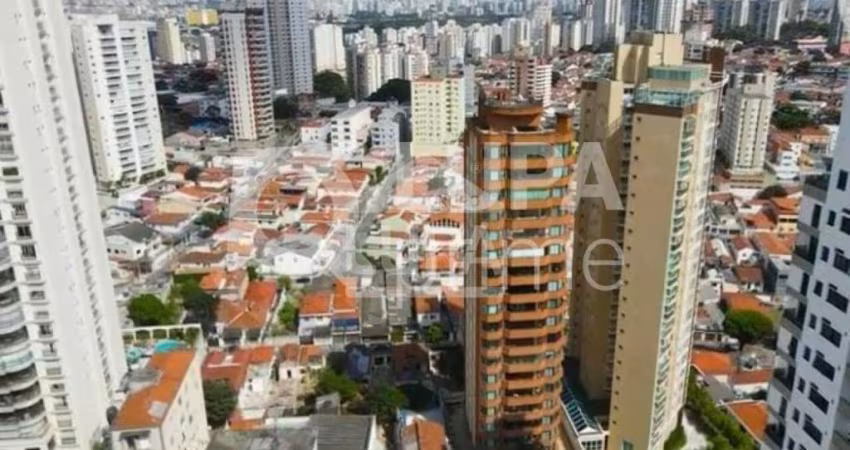 Apartamento com 4 dormitórios sendo todos suítes á venda em Santana