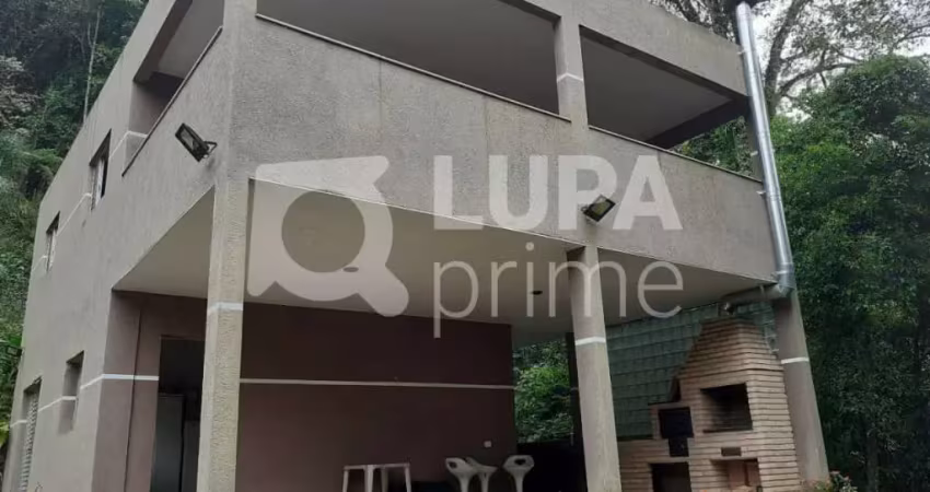Chácara à venda  em Mairiporã!