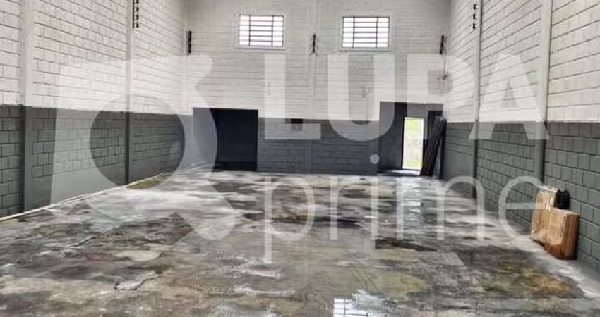 Galpão com 500m² para locação em Terra Preta - Mairiporã