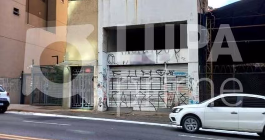 Salão comercial com 402m² para locação na Consolação