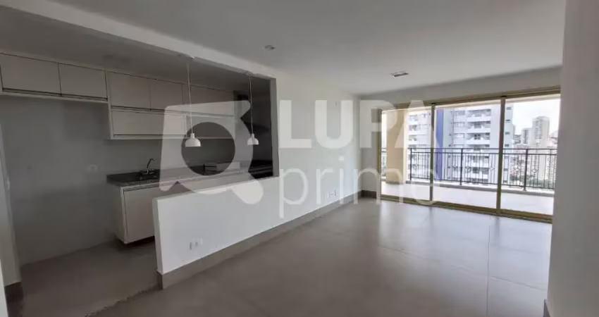 Apartamento com 3 dormitórios de 120m² à venda, em santana