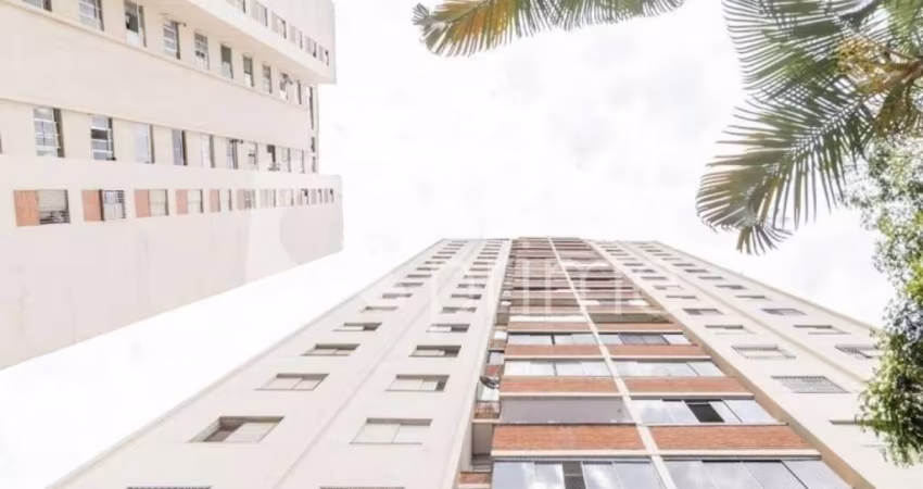 Apartamento com 3 dormitórios sendo 1 suíte á venda no Barro Branco