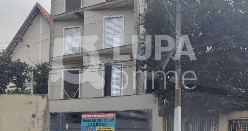 Apartamento com 3 dormitórios à venda na Vila Nivi!