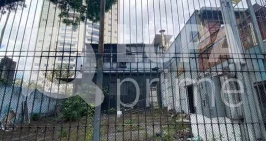 Prédio comercial com 644 metros à venda em Santana!