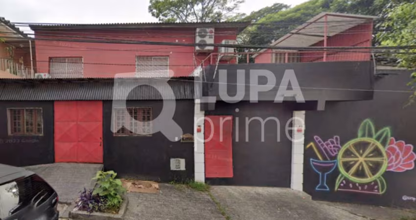 Prédio comercial no Jardim São Paulo!