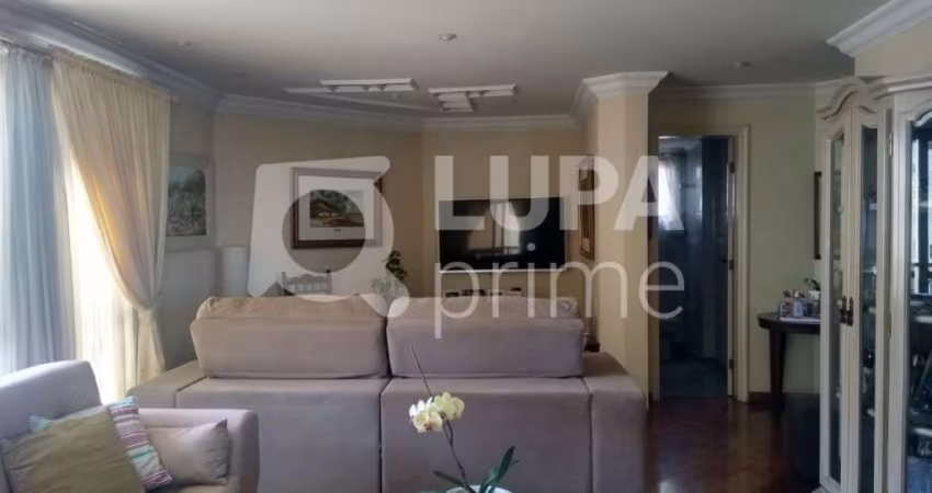 Apartamento com 3 dormitórios e 4 banheiros à venda em Santana