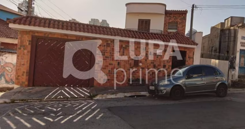 Sobrado com 3 dormitórios à venda em Santa Teresinha!