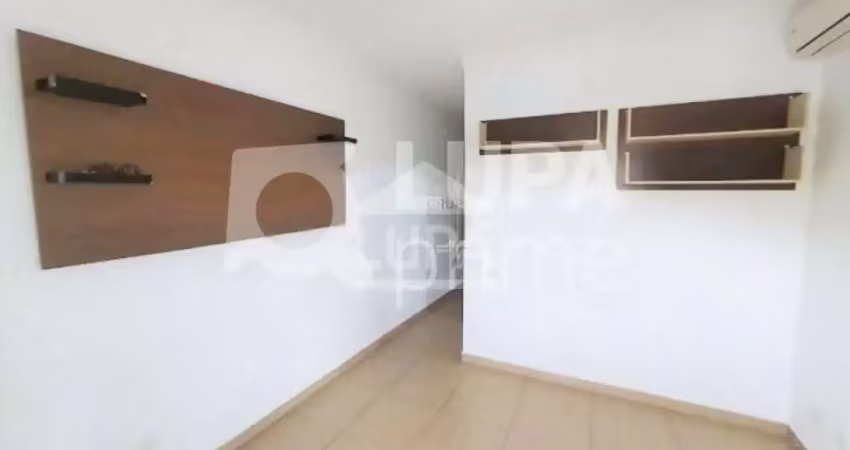 Sobrado com 3 quartos e 4 vagas de garagem a venda na vila medeiros