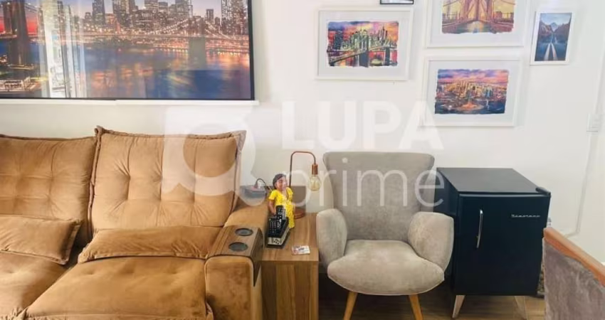 Apartamento com 2 dormitórios para locação no Jardim São Paulo