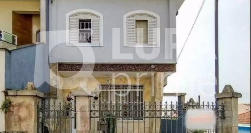 Sobrado com 3 dormitórios a venda na Parada Inglesa