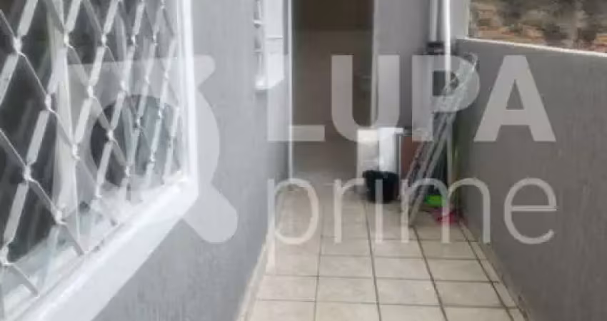 Casa térrea com 2 dormitórios à venda na praia grande