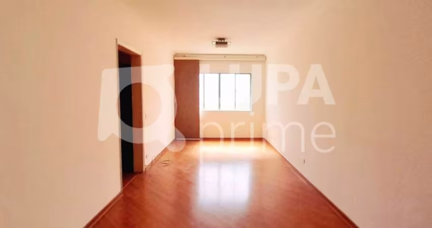 Apartamento com 2 dormitórios á venda na vila Dom Pedro II