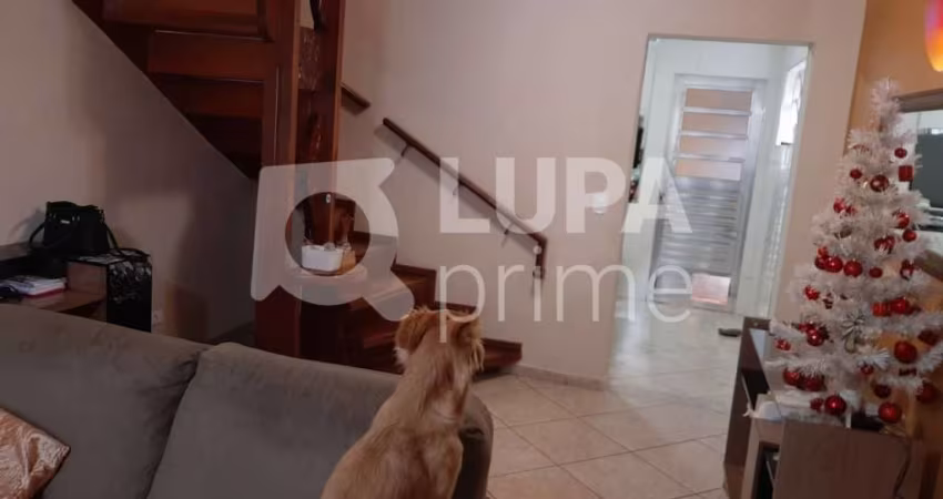 Sobrado com 4 dormitórios à venda no bairro do Limão!