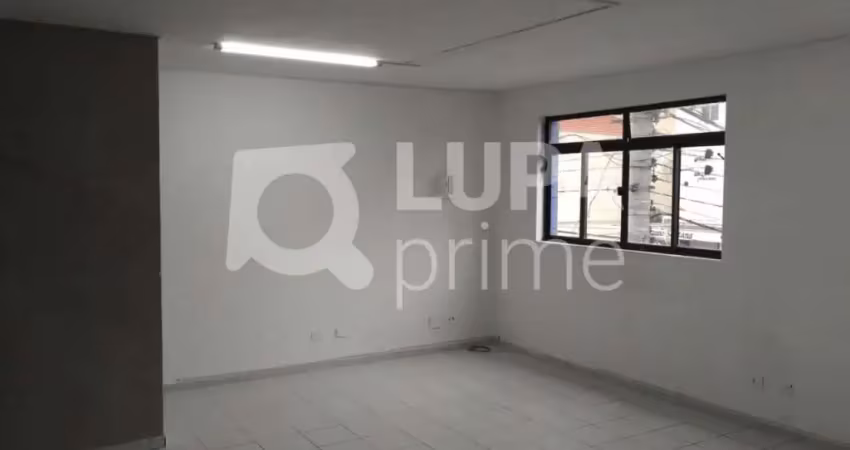 Sala comercial com 50 metros para locação em santana.
